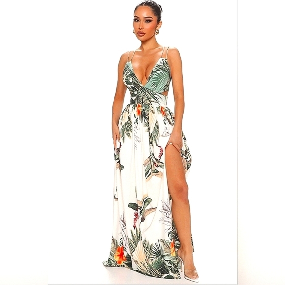 FASHION NOVA PLUS SIZE 1X MAXI LONG DRESS KEY WEST PARTY VACATION BEACH NWT - Picture 1 of 16